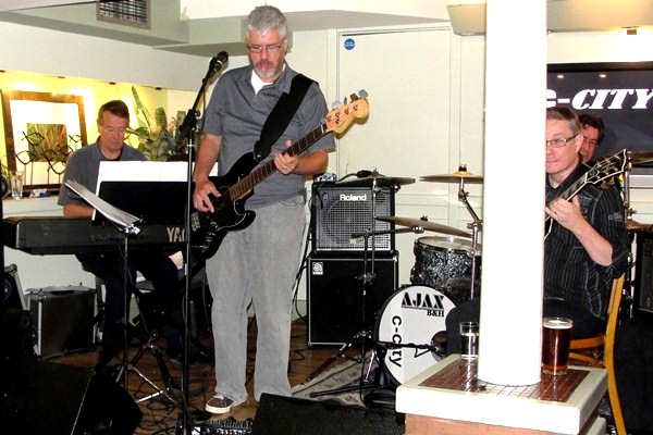 The Everyman Bistro is 40! Neill Fozard Jazz Quartet